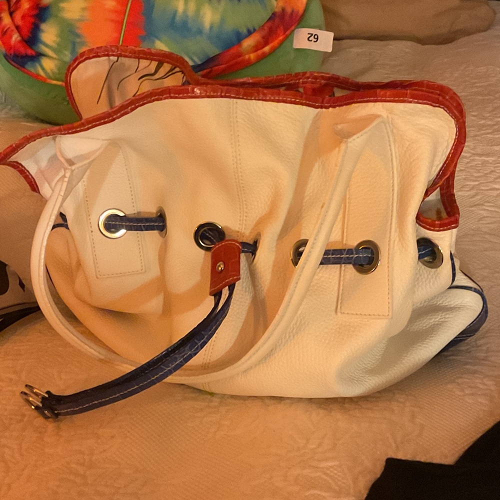 White and Red Leather Tote Bag with Floral Interior